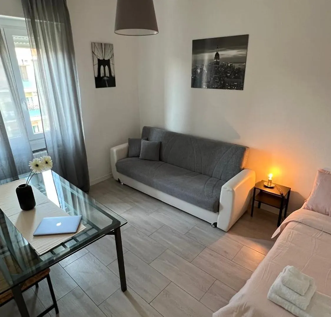 Rafael Milano - 10 Min From Linate Airport, Centrale Fs, Ospedale San Raffaele Apartamento