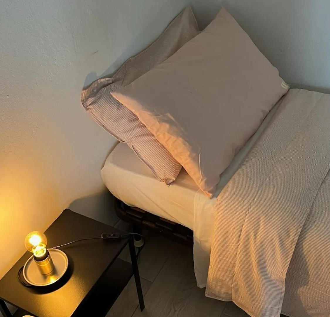 Rafael Milano - 10 Min From Linate Airport, Centrale Fs, Ospedale San Raffaele Apartment Italy